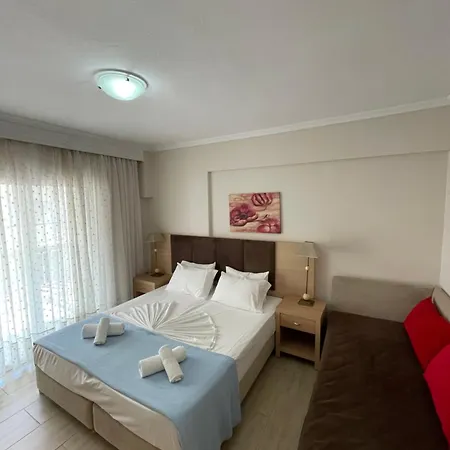 Maria Апартаменты *